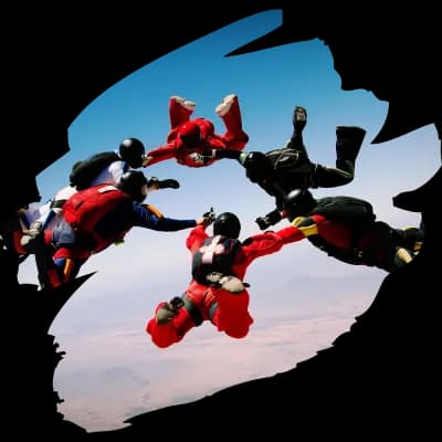 Organize your Corporate Team Building experience now!