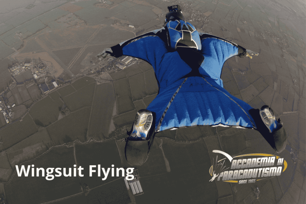 Wingsuit Flying Accademia di Paracadutismo